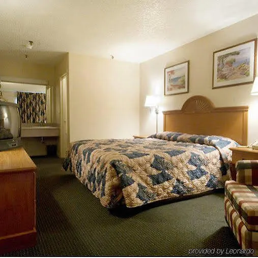 Budget Inn Sanford International Airport
